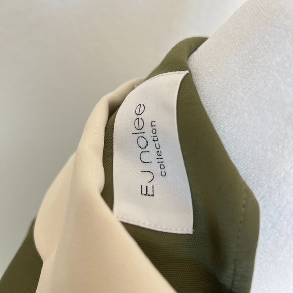 WConcept French Retro Petaloid Collar Khaki Dress with Buttons - Picture 12 of 15